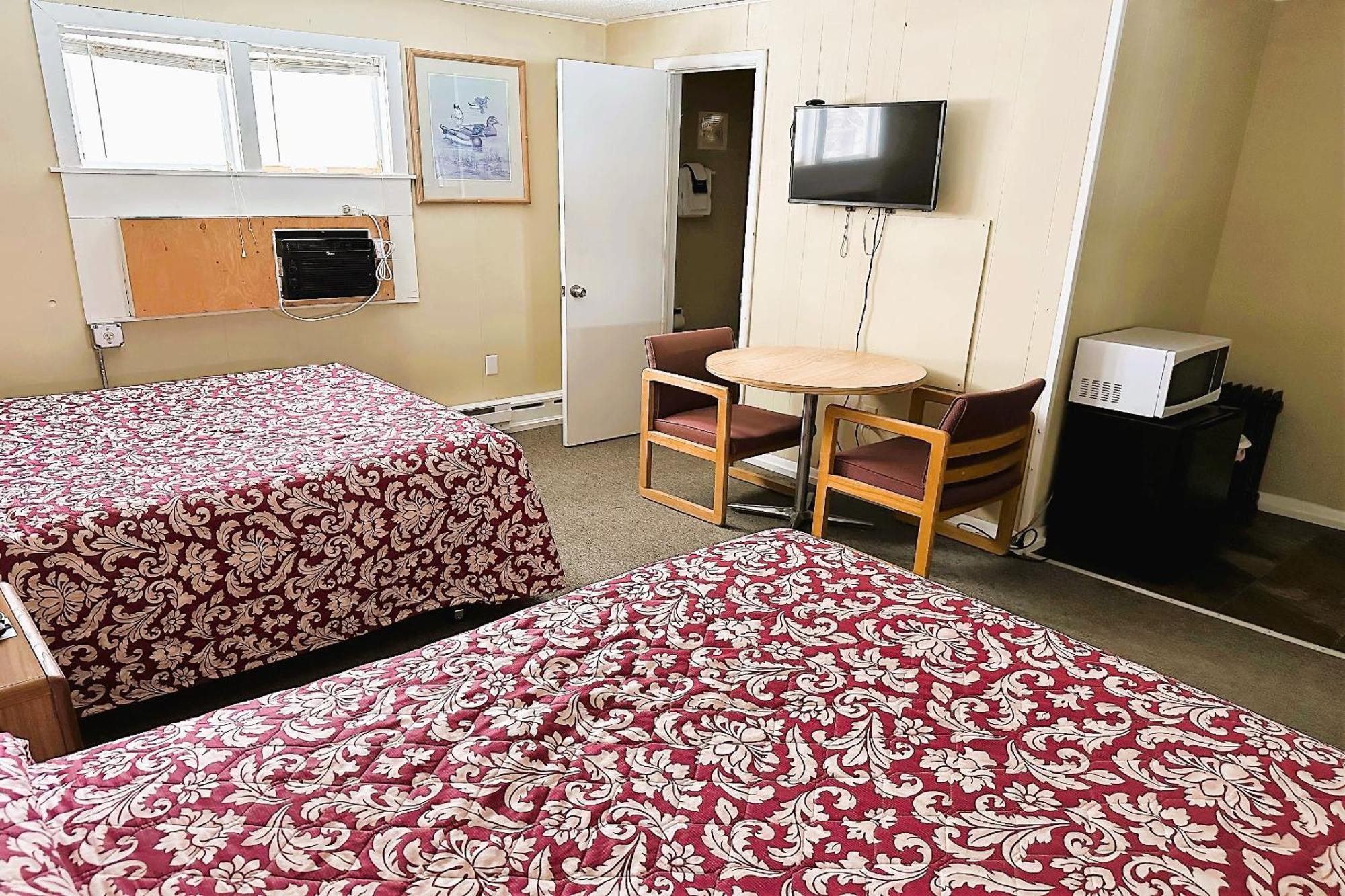 Love Hotels Timberline By Oyo Lake Superior Ironwood Ngoại thất bức ảnh